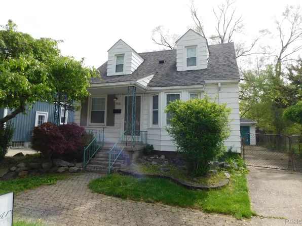 9560 Nathaline, Redford, MI 48239
