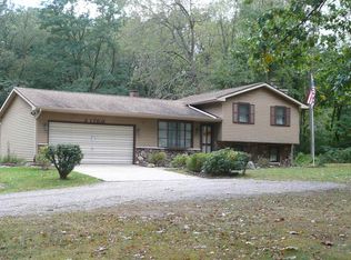 21700 Auten Rd, South Bend, IN 46628