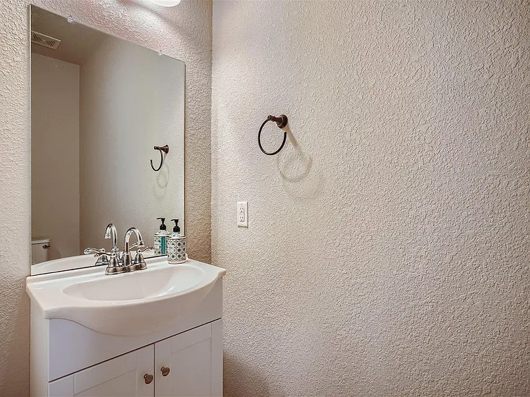 1604 Los Olivios Way — Photo 10