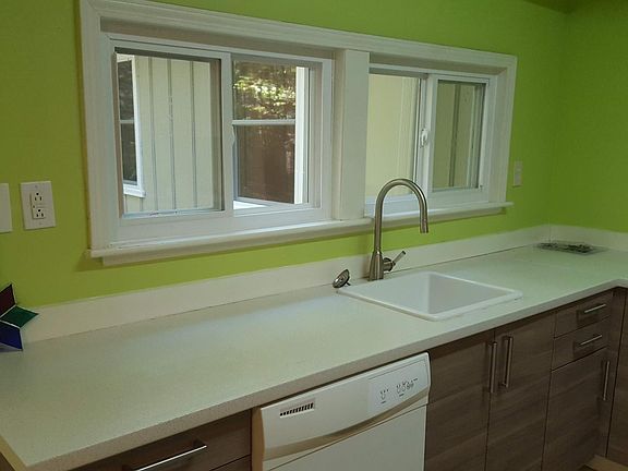 4th image of 12901 Urton Ln