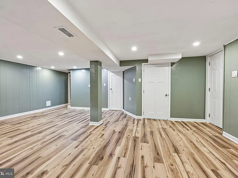 7200 Vellex Ln — Photo 39