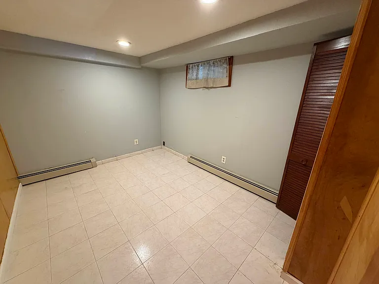 154-70 11th Ave #1 — Photo 7