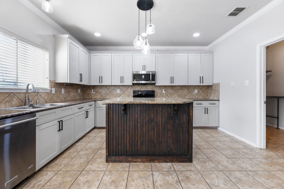 next background image