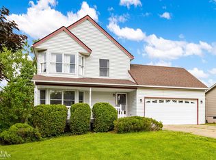 4150 Violet St, Saint Clair, MI 48079