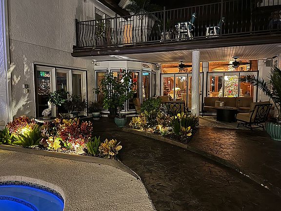 4th image of 2313 Harbor Dr