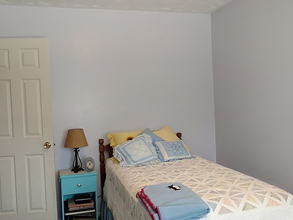 4th image of 4300 S King Arthur Dr