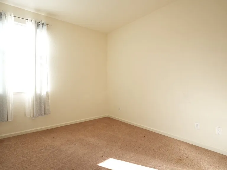 940 Chelebrooke Ct — Photo 26