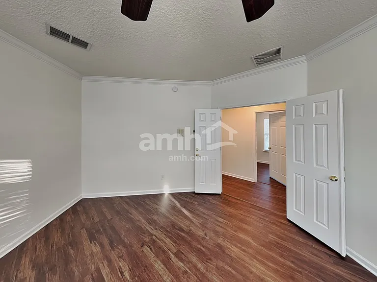 3208 Timbertrail Ct — Photo 11