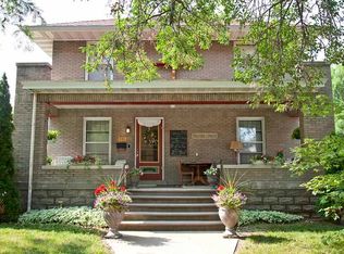 223 2nd Ave SE, Dyersville, IA 52040