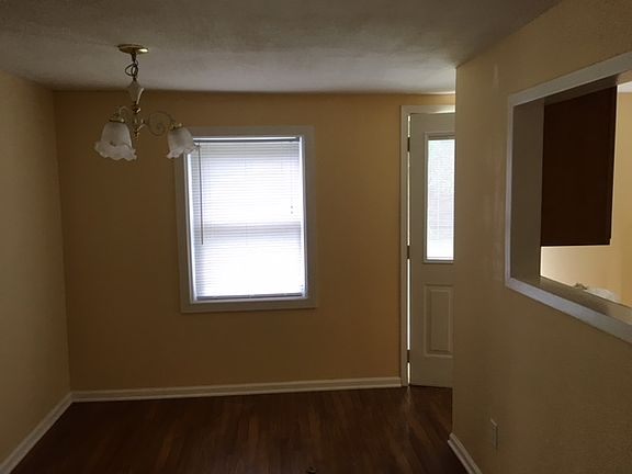 4th image of 20834 W Genoa Ave
