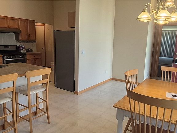 2nd image of 2197 Brittany Blvd