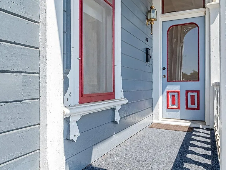 500 N Harris St — Photo 3