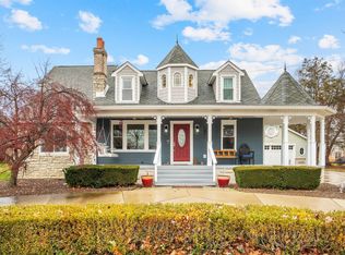 51130 Powell Rd, Plymouth, MI 48170
