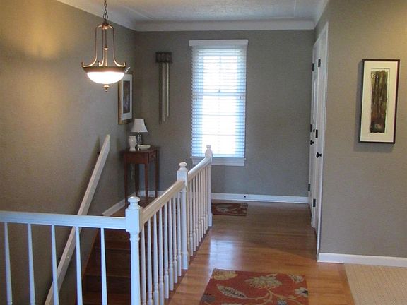 4th image of 2111 Granada Dr