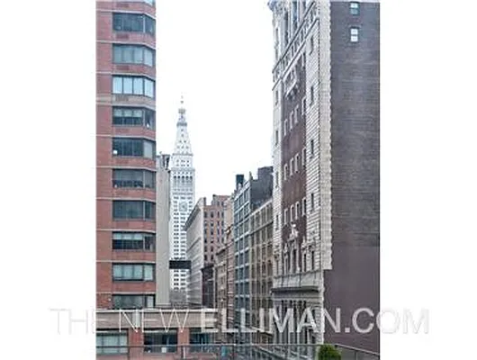 Sold by Douglas Elliman | media 36