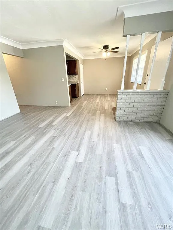 2 bed, 1.0 bath, 940 sqft, $1,180 — Photo 2