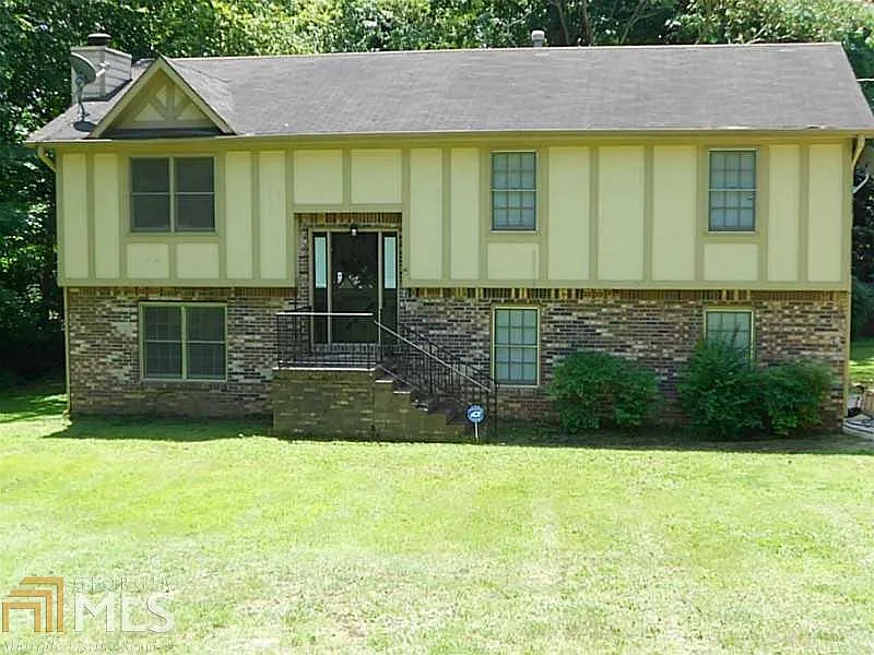 5852 Mac Dr photo 1