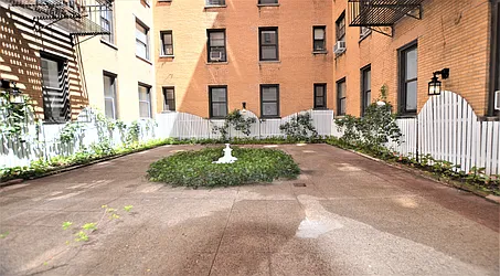 Rented by Manhattan Realty Group