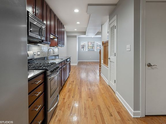 5th image of 5619 N Wayne Ave APT Fg