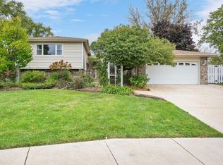 815 N Rumple Ln, Addison, IL 60101