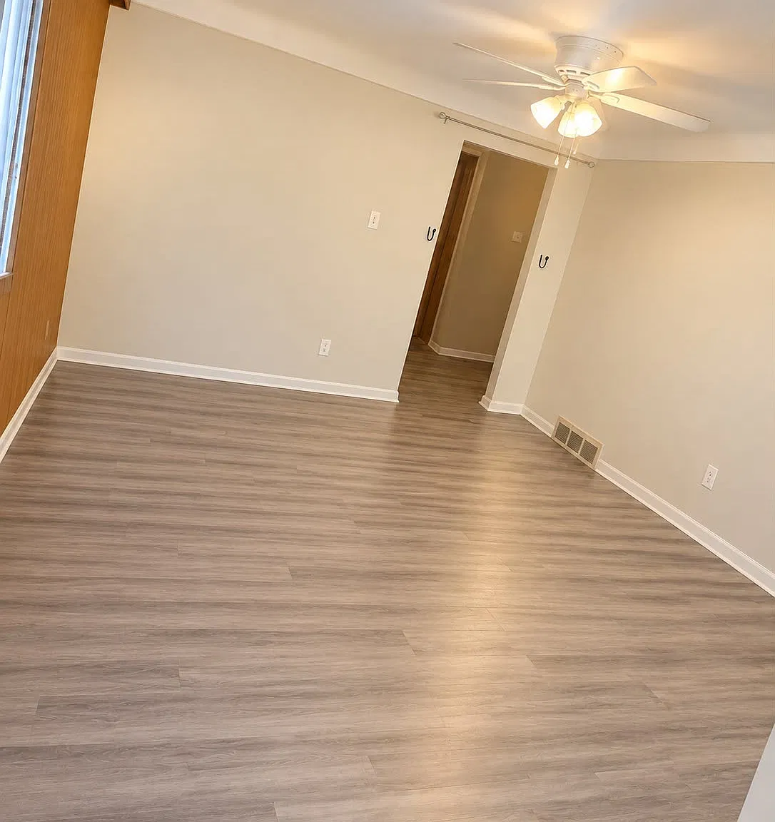 3 bed, 1024 sqft, $1,650 — Photo 4