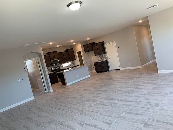 5th image of 11463 S 176th Dr