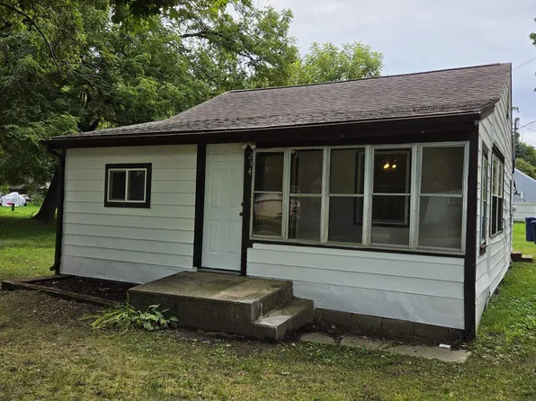 234 E South Ave, Beloit, WI 53511