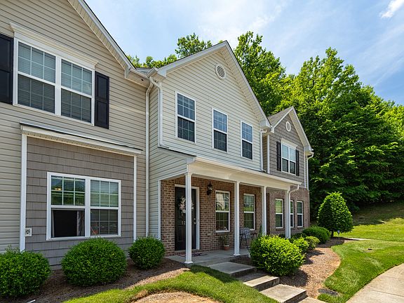 3rd image of 125 Swan Haven Ln