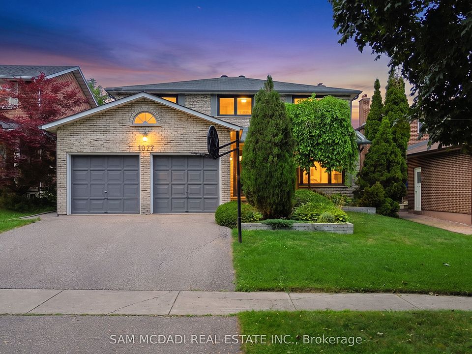 1st image of 1077 Saginaw Cres