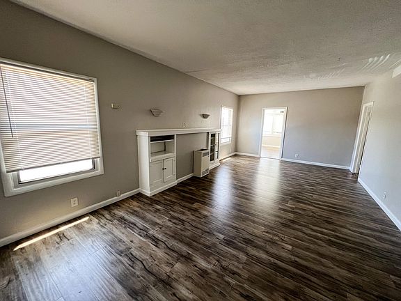 4th image of 679 Obispo Ave APT C