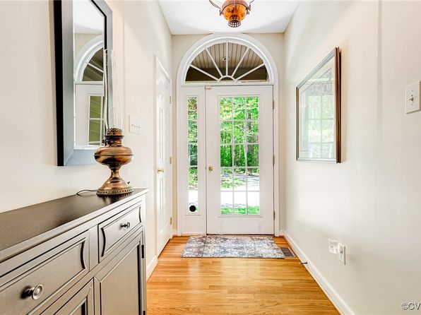 5254 Windsor Park Cir, Louisa, VA 23093