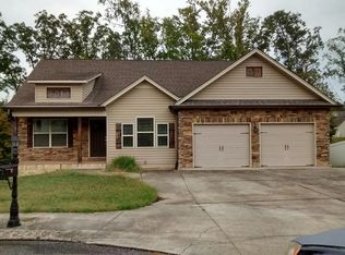 208 Carrigan Cir, Ringgold, GA 30736