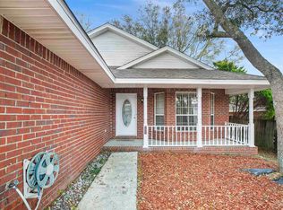 1404 Greystone Dr, Pensacola, FL 32514