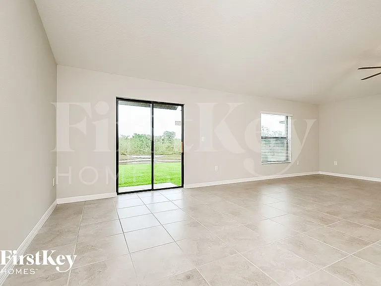 10104 Rose Petal Pl — Photo 4