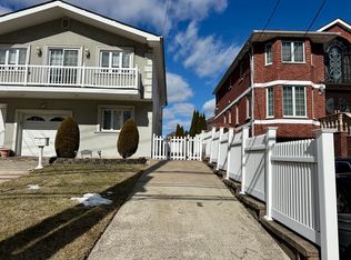 5135 Amboy Rd, Staten Island, NY 10312