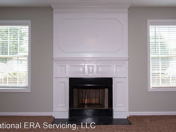 5th image of 315 Nandina Ln