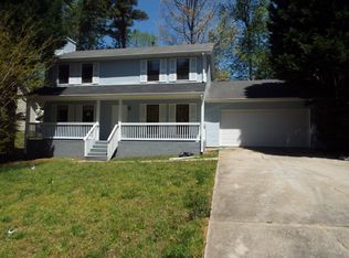 995 Pine Ridge Dr, Stone Mountain, GA 30087