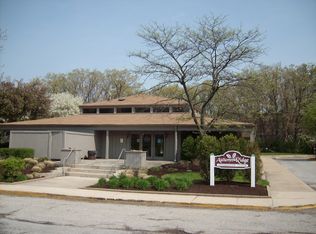 48 S Arbor Trl, Park Forest, IL 60466