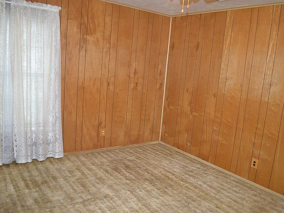 2nd image of 2724 Speight Ave
