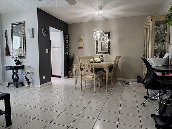4th image of 541 Blue Heron Drive #316
