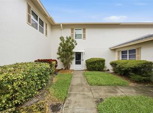 3244 38th Way S APT B, Saint Petersburg, FL 33711