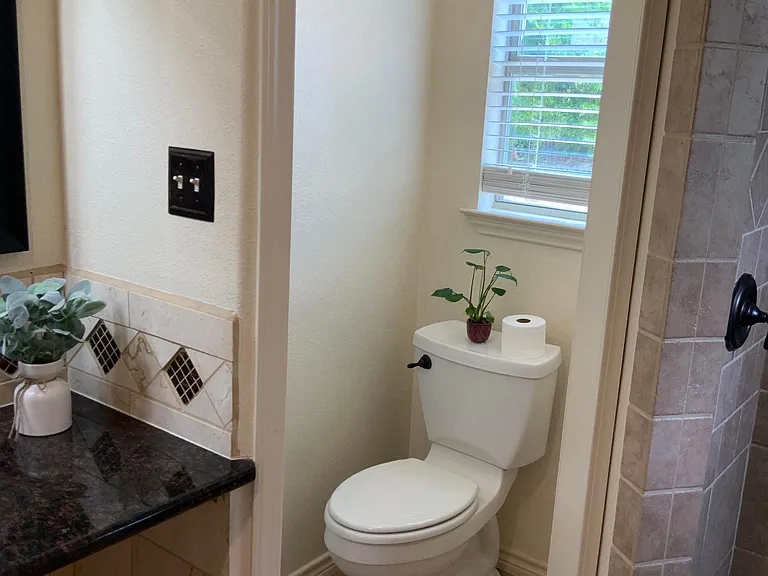 431 Irvington Dr — Photo 43