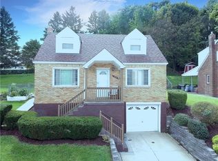 1433 Blossom Hill Rd, Pittsburgh, PA 15234