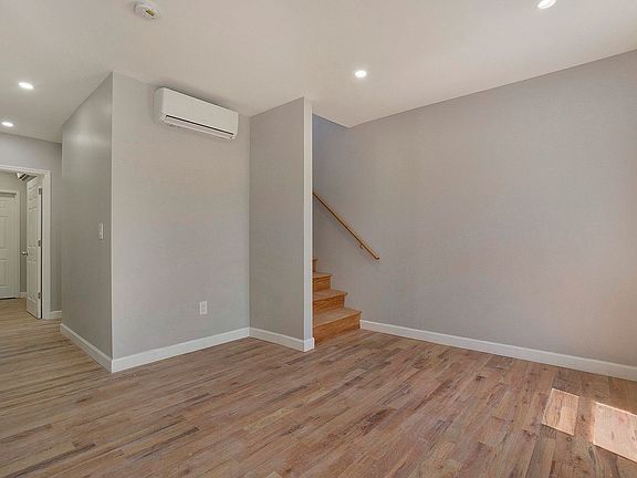 3rd image of 75 Woodbine St #3B