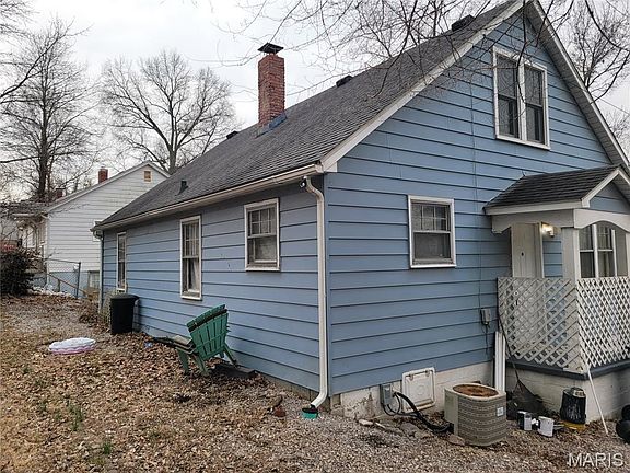 5th image of 3416 Robin Ave