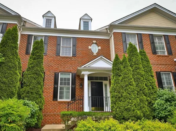 3114 E Brighton St, Furlong, PA 18925