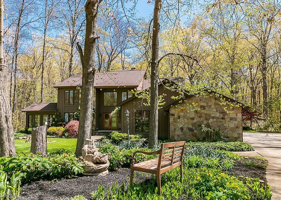 7105 Bridlewood Dr, Painesville, OH 44077 MLS 4473174 Zillow