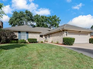 1604 N Hickory Ave, Arlington Heights, IL 60004