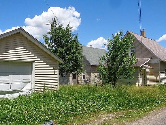 2nd image of 317 N Park St