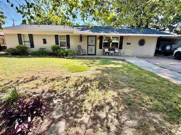325 S Crestview St, Dumas, AR 71639